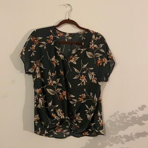 West Kei Medium top